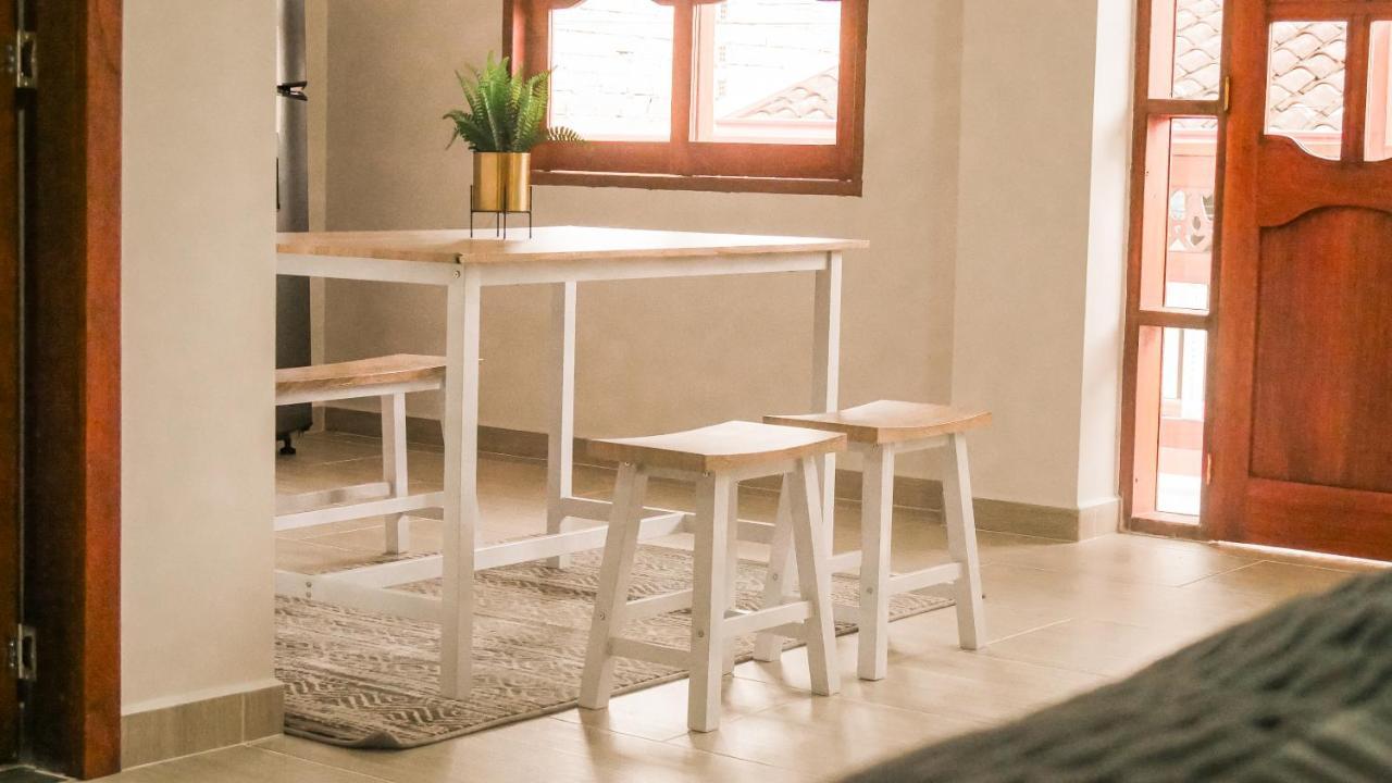 Appartement Ocasso Jardin Apartamento Azulejo Extérieur photo